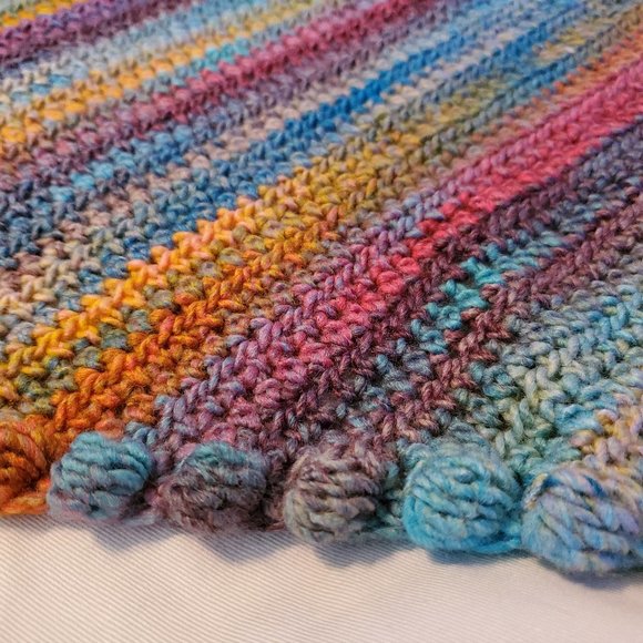 Crochet Showtime Triangle Scarf/New - Picture 5 of 9